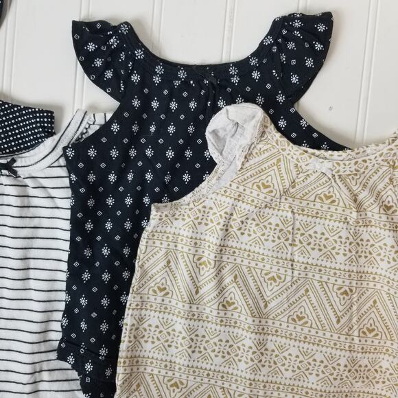 Carters 3M Tank Onesie Bundle - Picture 6 of 7